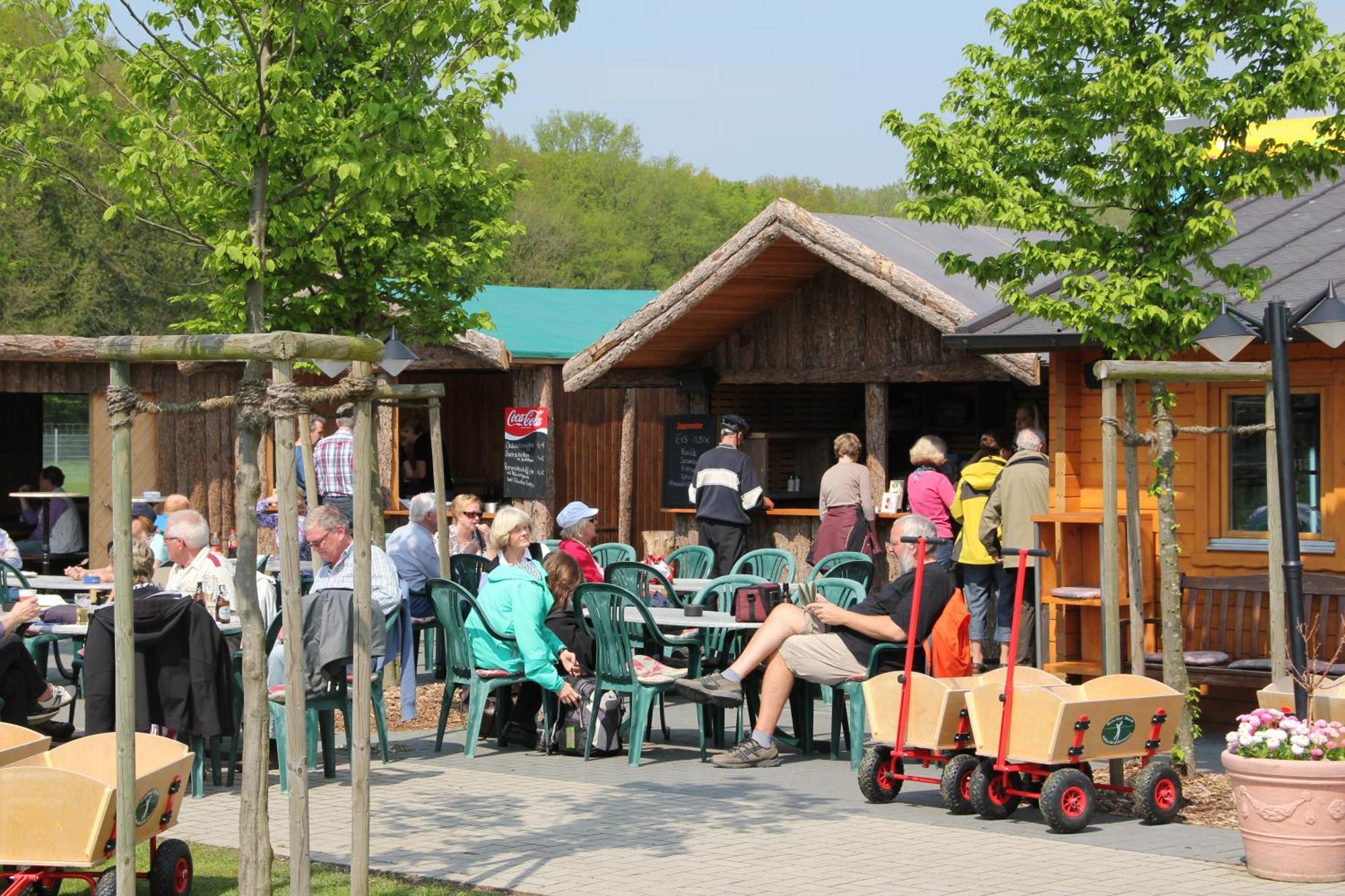 Gasthaus Eickholt Gmbh อัสเชอแบร์ก ภายนอก รูปภาพ